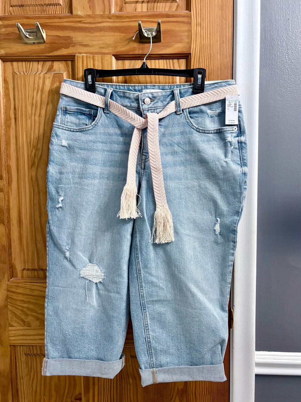 Maurices Light Blue Distressed Jean Capris with Blush Woven Belt